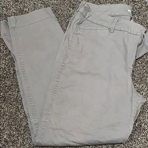 Old Navy Pixie Pant